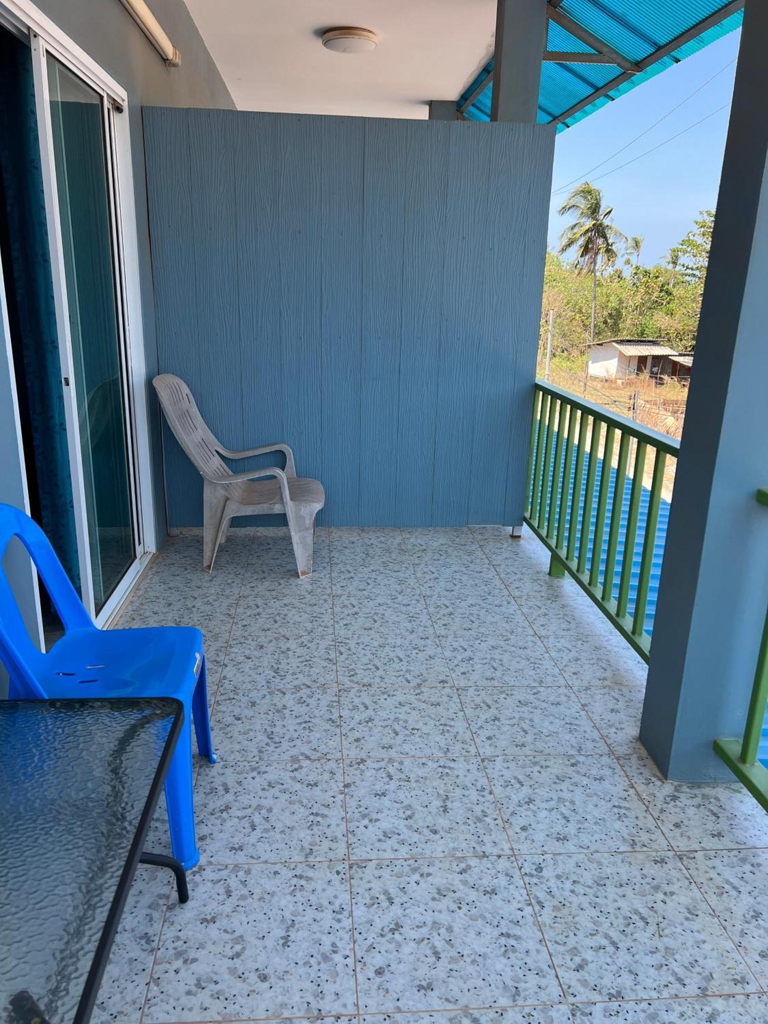 Nare Guest House 란타섬 외부 사진