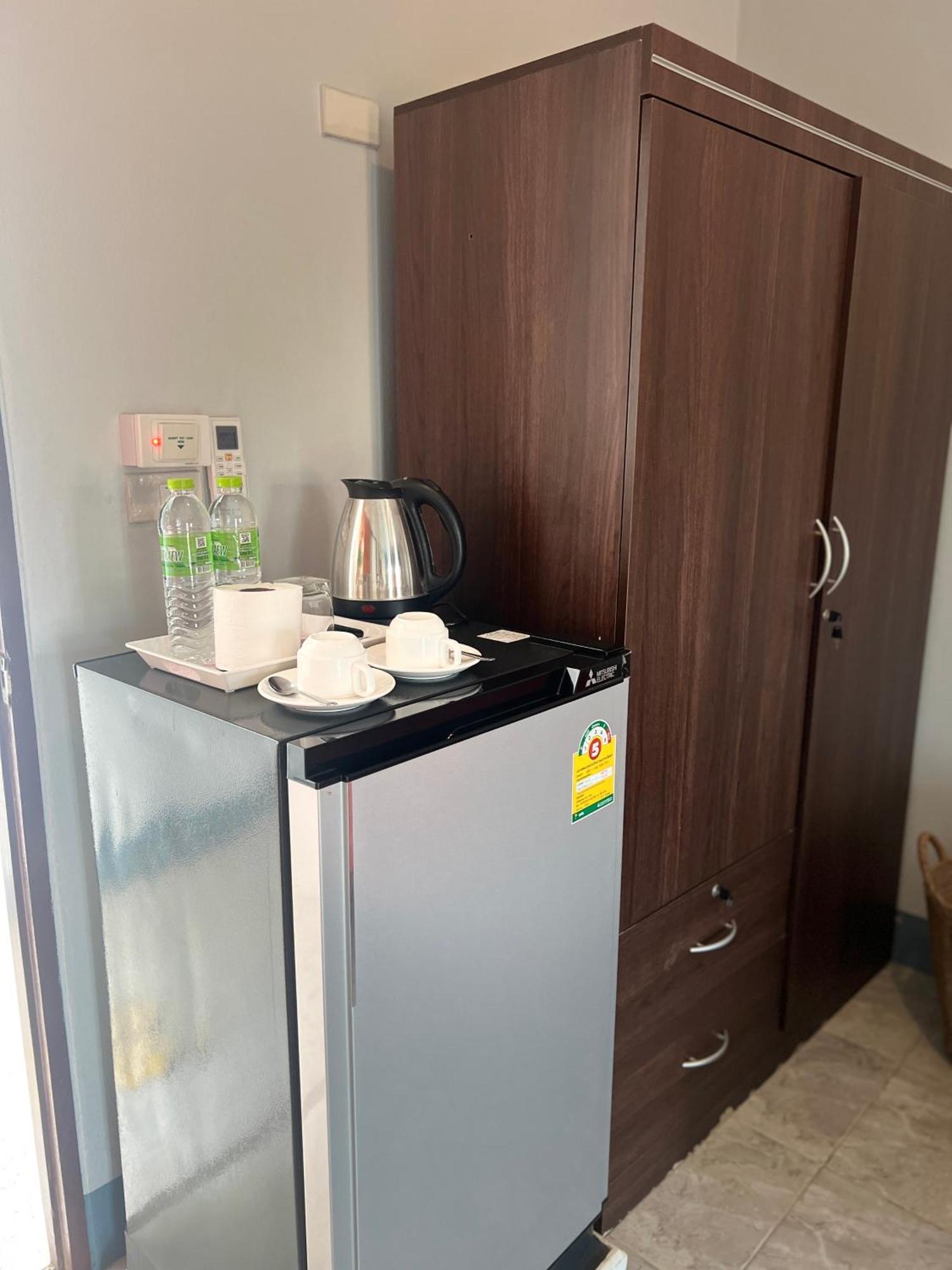 Nare Guest House 란타섬 외부 사진
